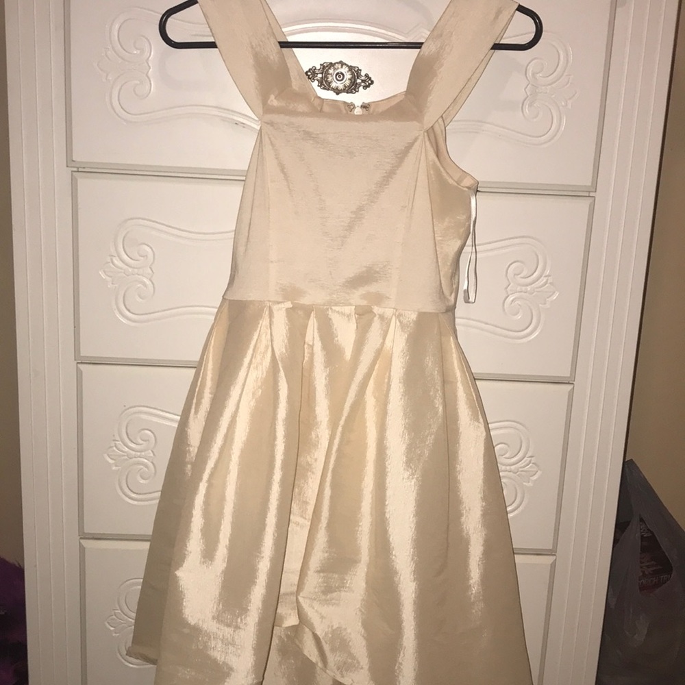 Selling off the shoulder dress!